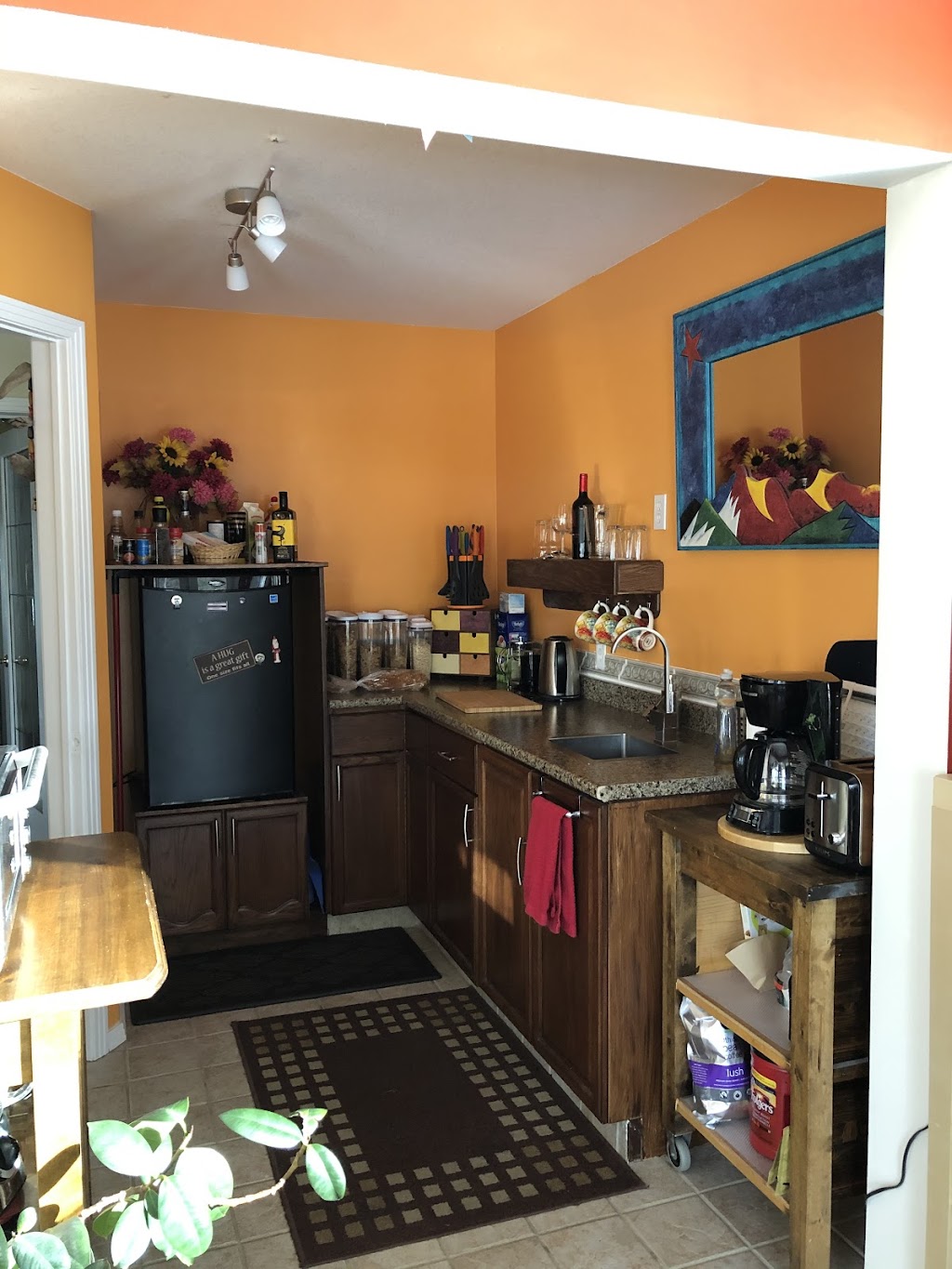 Alpen Suite Bed And Breakfast | 402 Canyon Close, Canmore, AB T1W 1H4, Canada | Phone: (403) 609-0937