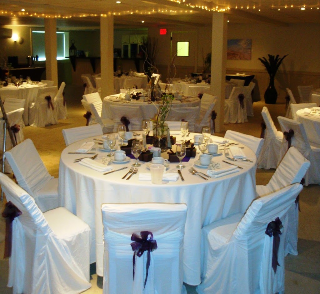 Sands on Golden Lake | 13163 ON-60, Golden Lake, ON K0J 1X0, Canada | Phone: (613) 625-2525