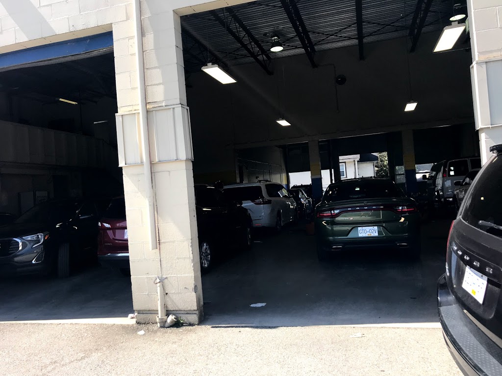 Discount Car & Truck Rentals | 8971 Bridgeport Rd, Richmond, BC V6X 1R9, Canada | Phone: (888) 310-2277