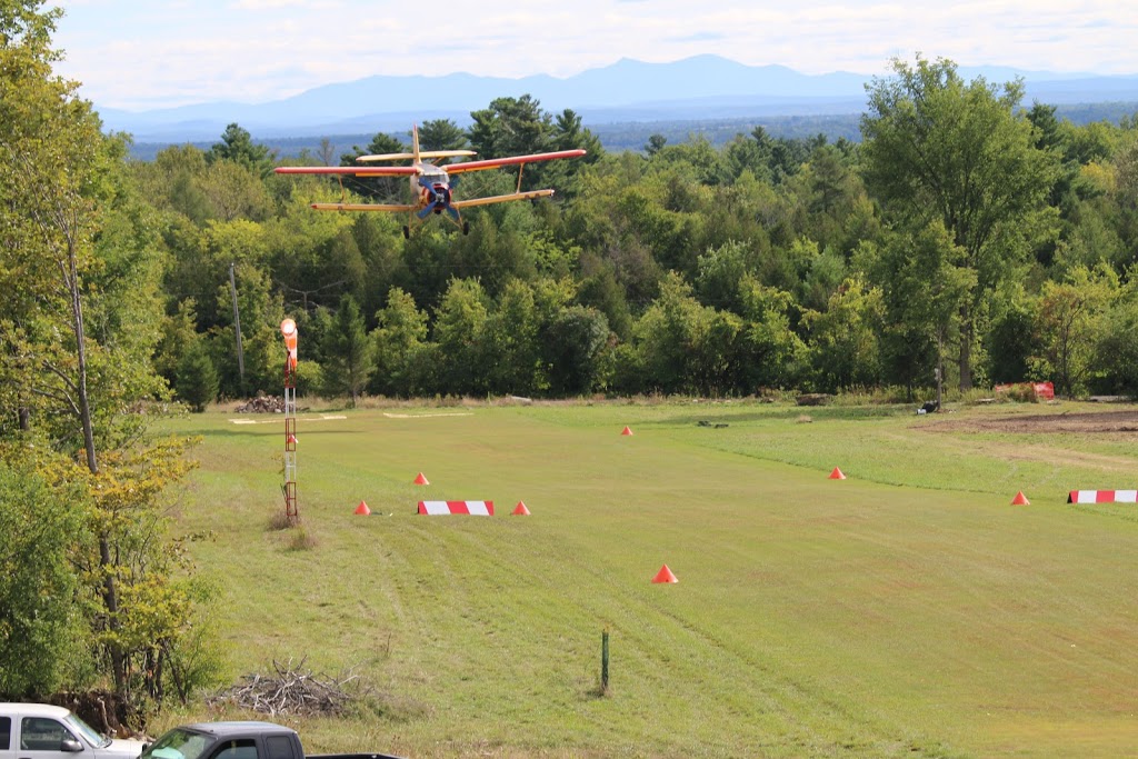 Aerodrome Saint-Bernard de Lacolle | 284 Rang Fisher N, Saint-Bernard-de-Lacolle, QC J0J 1V0, Canada | Phone: (450) 246-3389