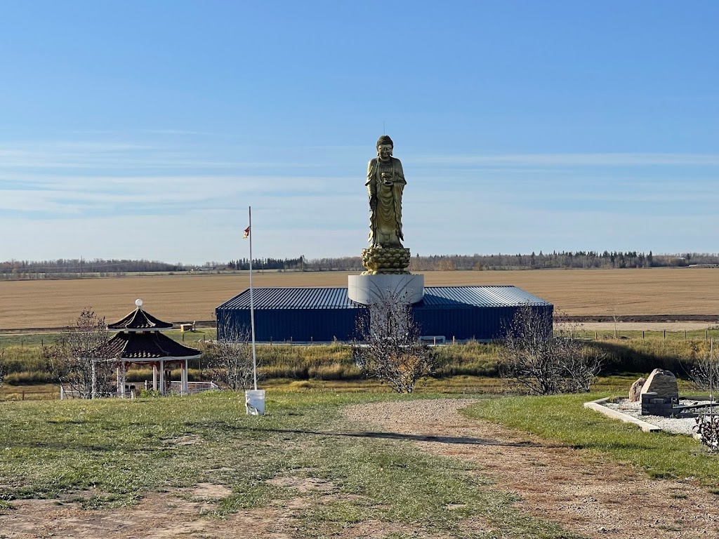 Chùa Trúc Lâm Tây Thiên | 58012 Range Rd 270, Busby, AB T0G 0H0, Canada | Phone: (780) 801-2820