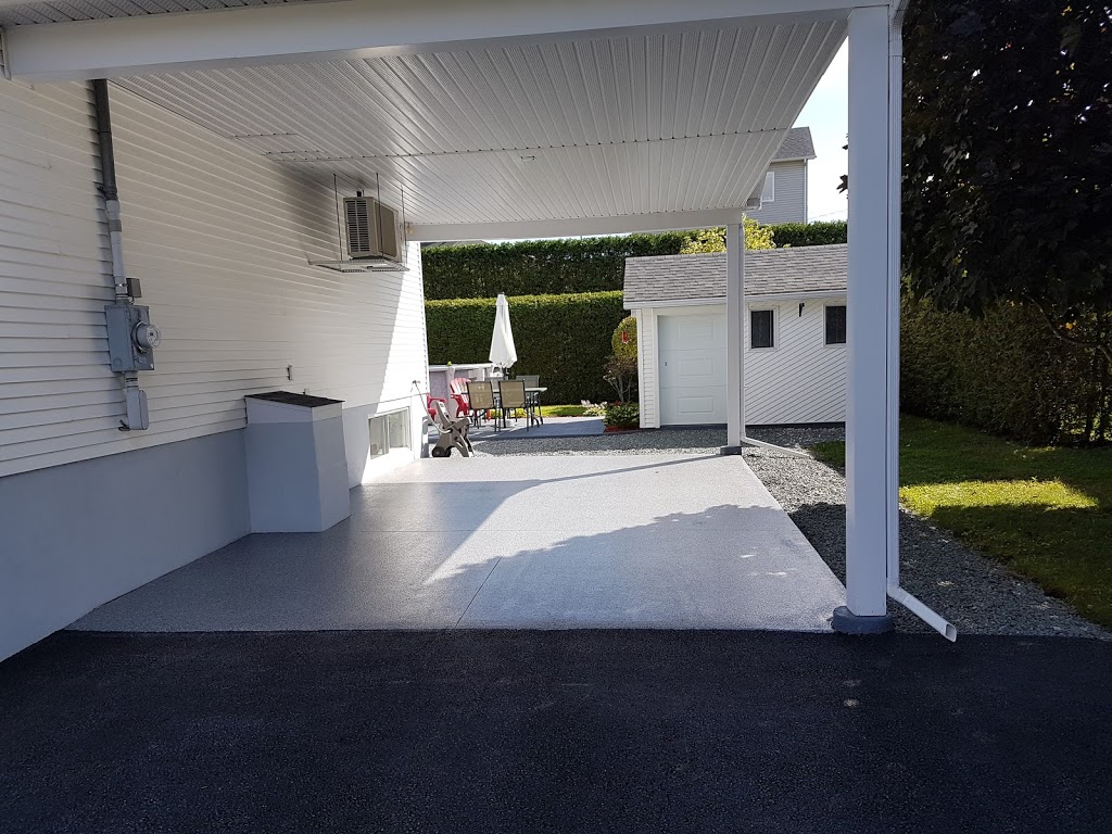 ? Béton Surface Estrie - plancher de garage | 321 Rue Paquet, Saint-François-Xavier-de-Brompton, QC J0B 2V0, Canada | Phone: (855) 652-3866