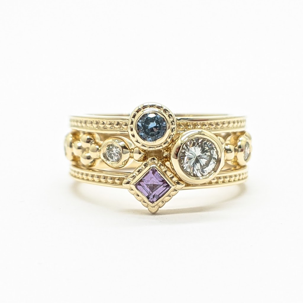 Zarehs Jewellery | 2814 Howard Ave #3, Windsor, ON N8X 3Y1, Canada | Phone: (519) 915-3666
