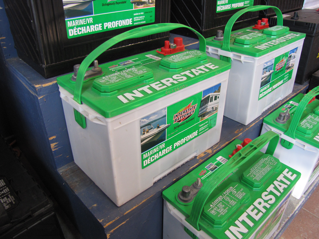 Batterie de la Mauricie | 89 QC-153, Saint-Tite, QC G0X 3H0, Canada | Phone: (418) 365-5600