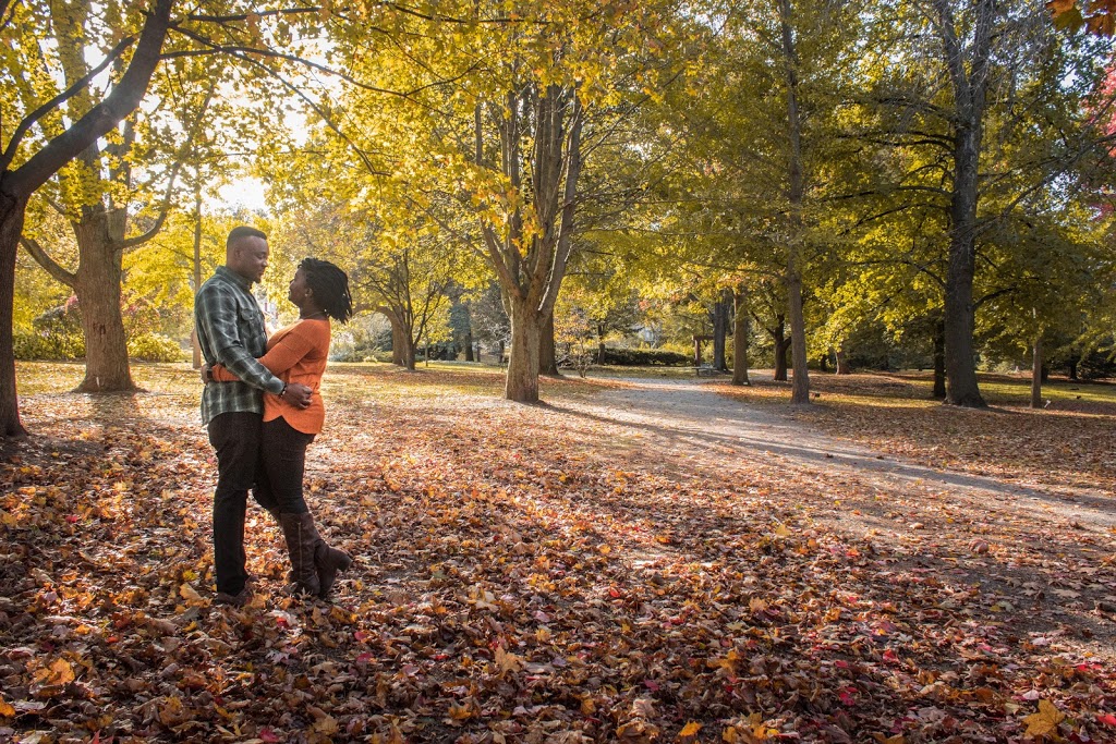 Christina Guglielmi Photography | 4399 5th Side Rd, Essa, ON L0L 1L0, Canada | Phone: (416) 799-9737