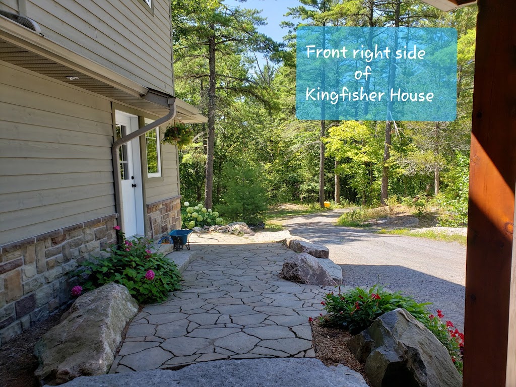 Kingfisher Bay Retreat | 150 Fraser Estates Ln, Lakefield, ON K0L 2H0, Canada | Phone: (705) 313-5112