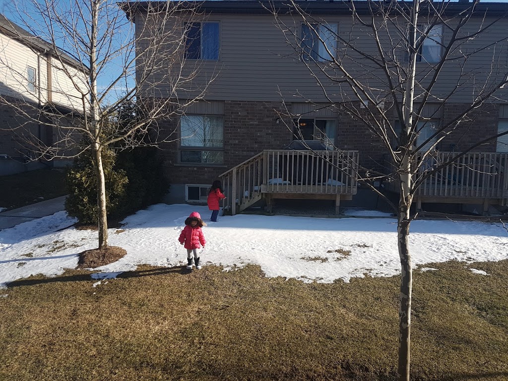 West 5 Townhomes | 1400 Riverbend Rd, London, ON N6K 0B4, Canada | Phone: (519) 434-3622 ext. 3900
