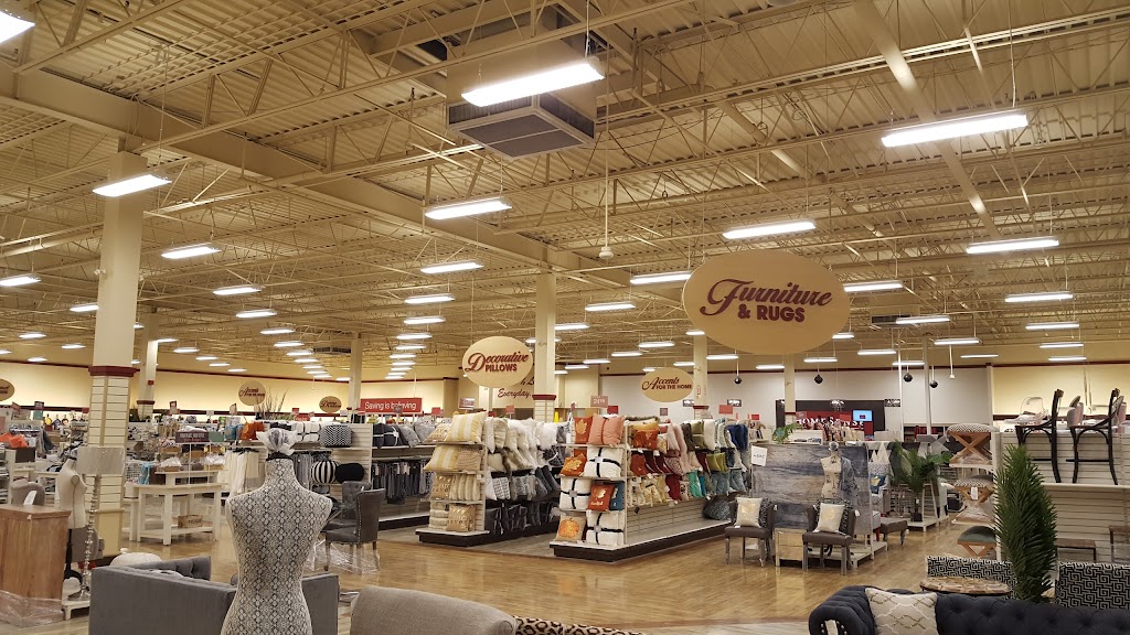HomeSense | 4141 Dixie Road At, Burnhamthorpe Rd E, Mississauga, ON L4W 1V5, Canada | Phone: (905) 602-1742