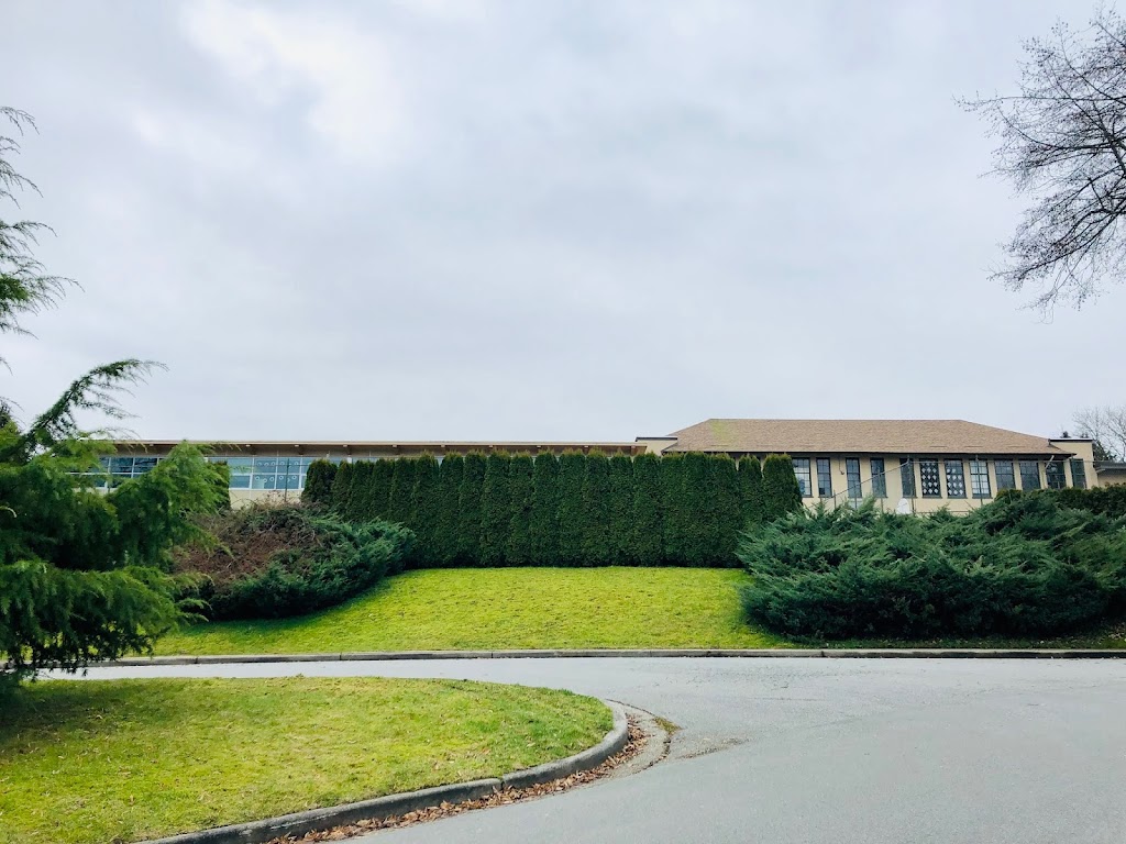 Our Lady of Perpetual Help Catholic School | 2550 Camosun St, Vancouver, BC V6R 3W6, Canada | Phone: (604) 228-8811