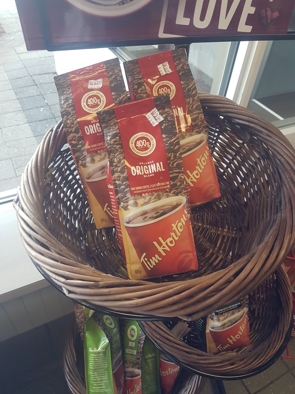Tim Hortons | 754 Bronte Rd, Oakville, ON L6L 4Z3, Canada | Phone: (905) 825-8690