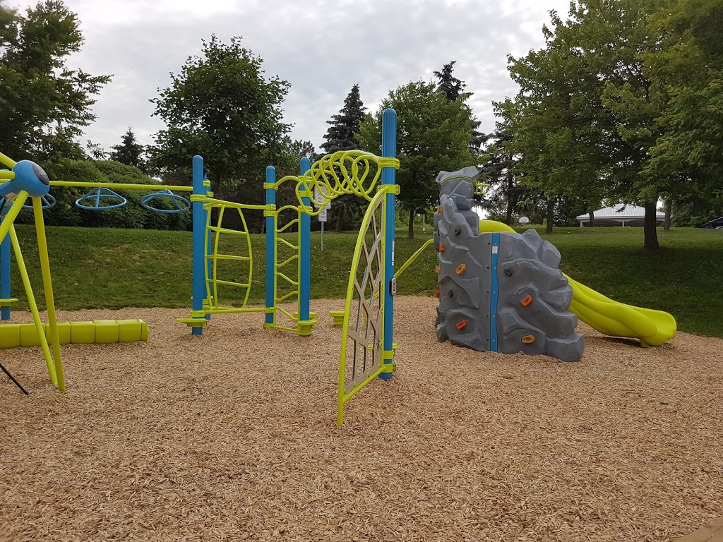 Fiddlesticks Community Centre | 71 Cowan Blvd, Cambridge, ON N1T 1K7, Canada | Phone: (519) 621-4040