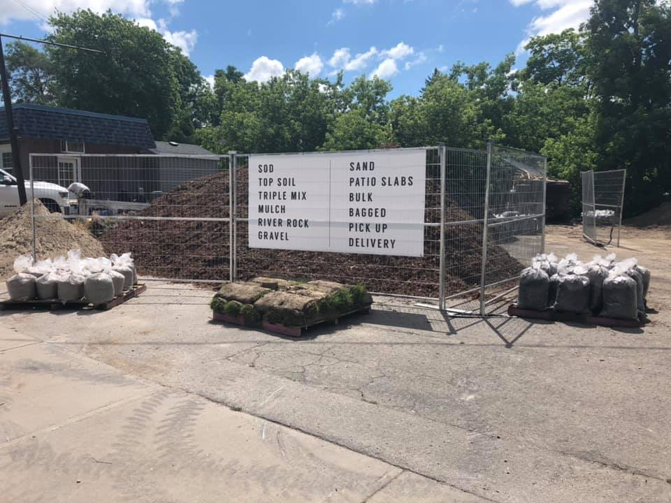 Emerald Green Landscape Supply | 103 Queen St, Lindsay, ON K9V 1G7, Canada | Phone: (705) 304-1341