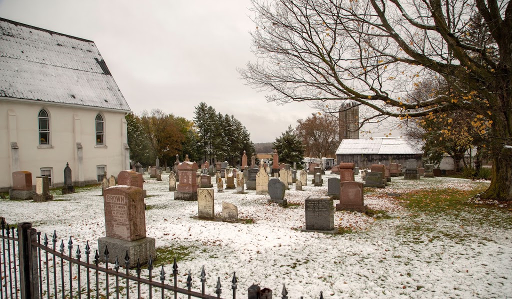 Dalston Crown Hill United Church | 1734 Penetanguishene Rd, Barrie, ON L4M 4Y8, Canada