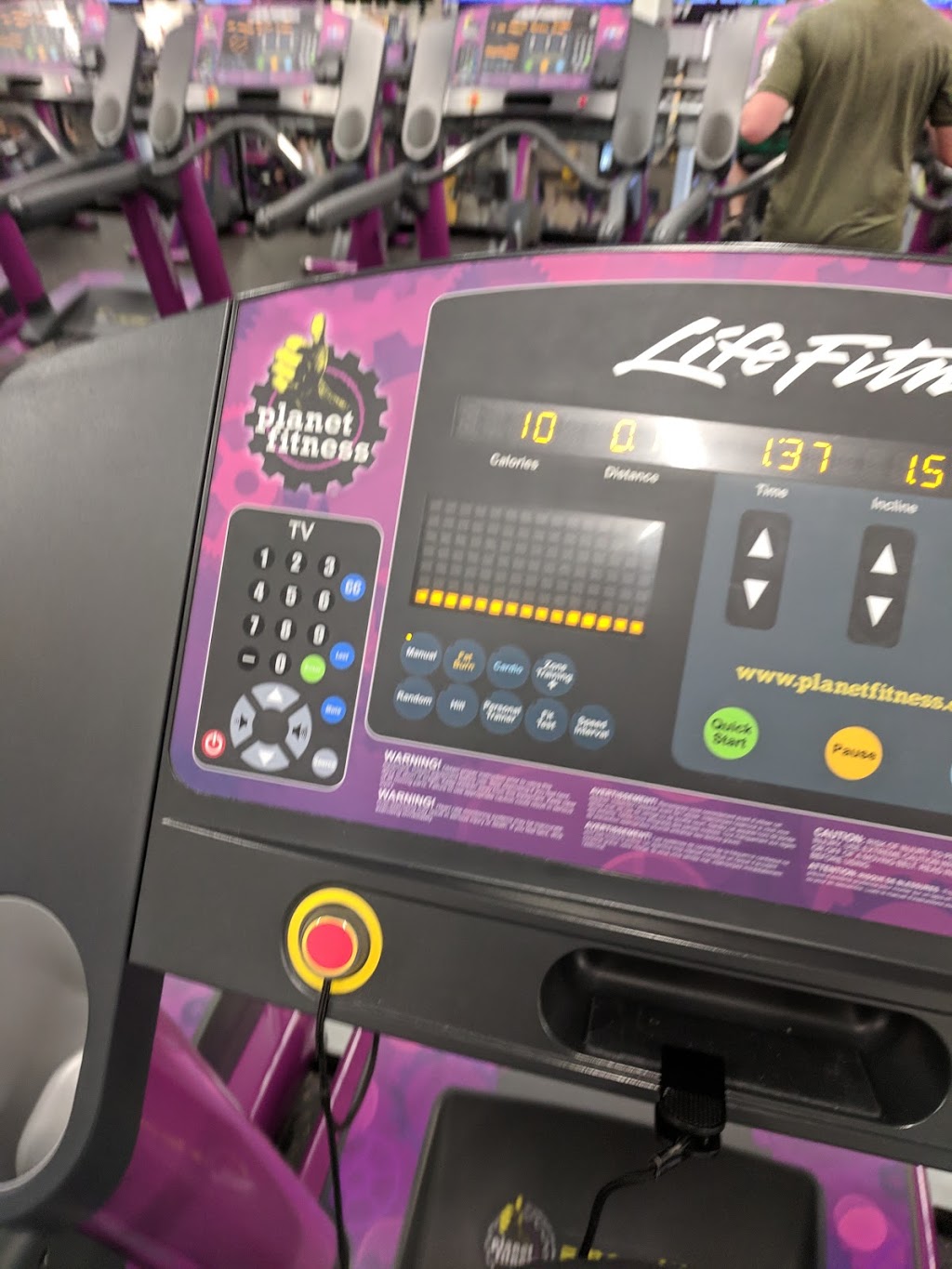 Planet Fitness | 2377 Durham Regional Hwy 2, Bowmanville, ON L1C 5A4, Canada | Phone: (289) 276-0745