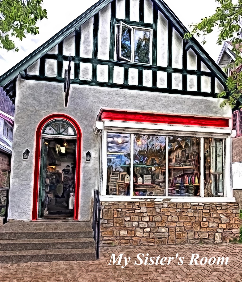 My Sisters Room | 114 Waterton Ave, Waterton Park, AB T0K 2M0, Canada | Phone: (403) 859-2130