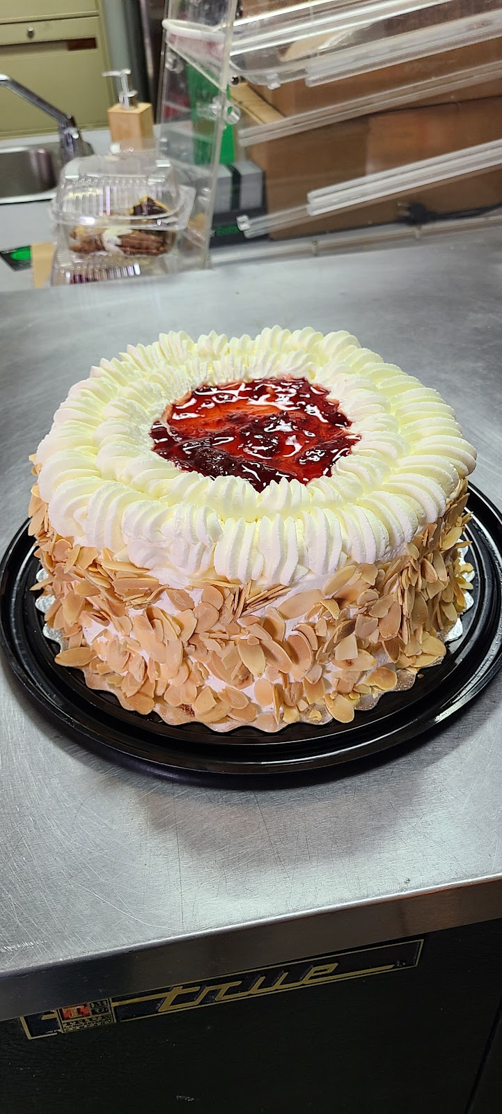 Shawarma House | 595 Carlton St, St. Catharines, ON L2M 4Y2, Canada | Phone: (905) 646-1777