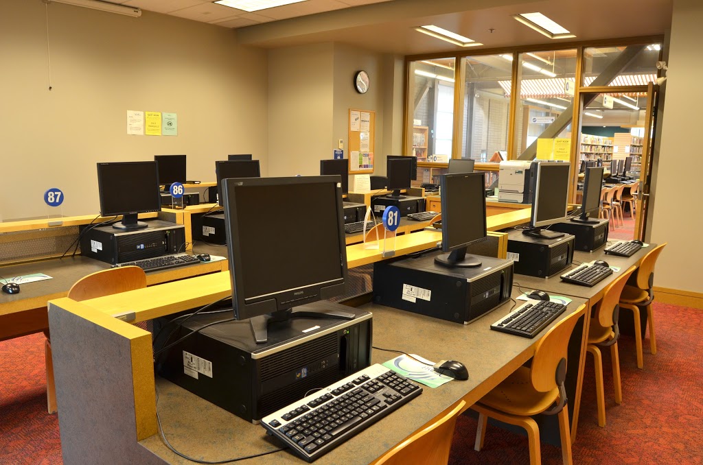 Ottawa Public Library - Greenboro | 363 Lorry Greenberg Dr, Ottawa, ON K1T 3P8, Canada | Phone: (613) 580-2940