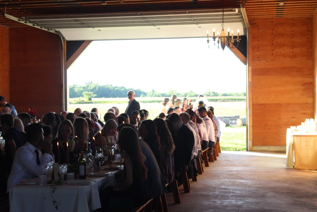 Lune | 35572 Huron Rd, Goderich, ON N7A 3X8, Canada | Phone: (226) 841-0208