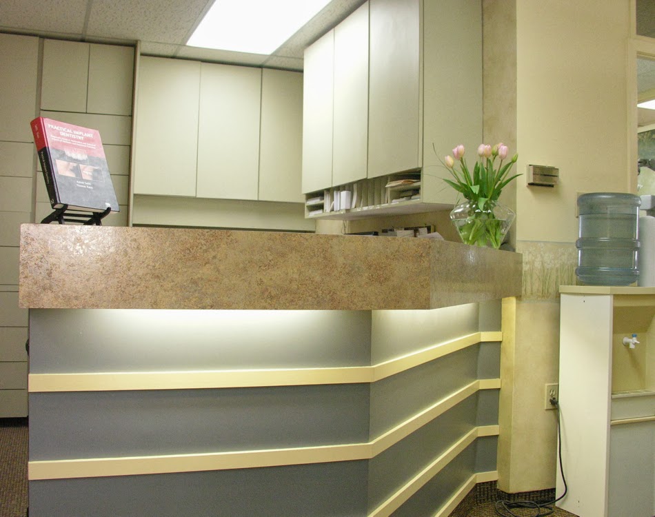 Dr. Thomas Kaus | 37 Allen St W, Waterloo, ON N2L 1C9, Canada | Phone: (519) 744-5562