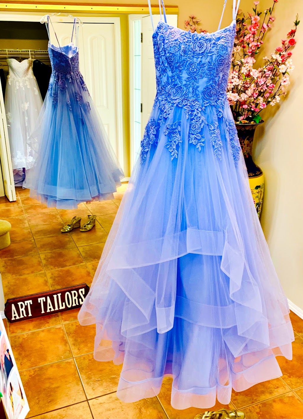 Art Tailors | 6838 Speaker Vista NW, Edmonton, AB T6R 0N9, Canada | Phone: (780) 471-4384