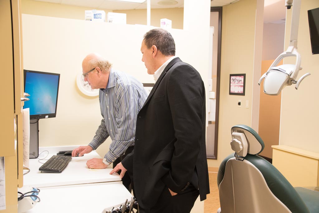 Dental Tax - Accounting For Dentists | 1100 Burloak Dr #300, Burlington, ON L7L 6B2, Canada | Phone: (888) 450-4111