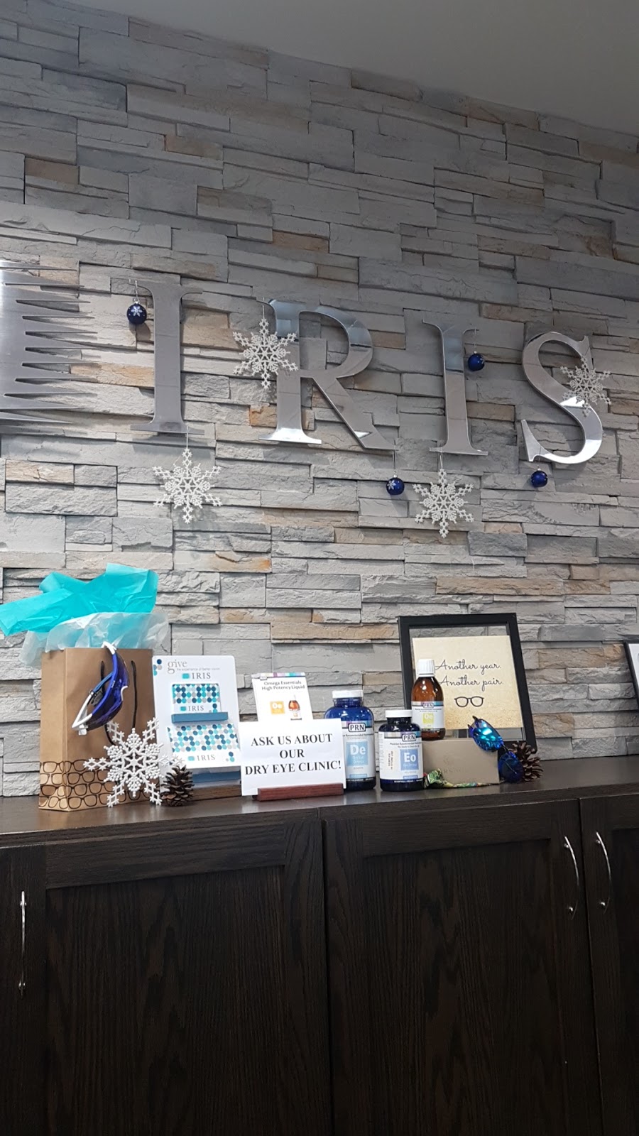 IRIS | 648-B Sheppard Ave E Unit 1, North York, ON M2K 1B7, Canada | Phone: (416) 226-3937