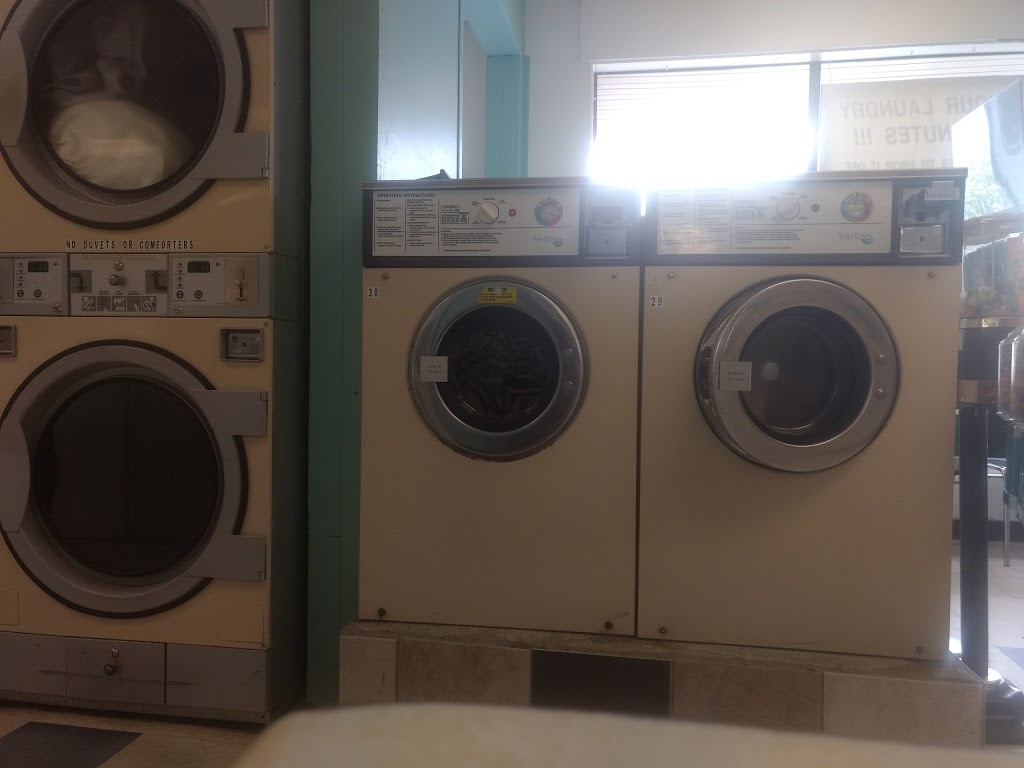 Suds & Duds Laundromat | 291 Island Hwy E, Parksville, BC V9P 2G6, Canada | Phone: (250) 248-5152