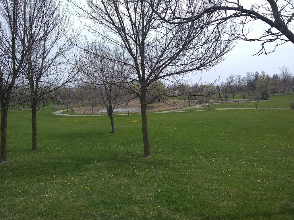 Oakes Park | 373 Central Ave, Fort Erie, ON L2A 3T8, Canada | Phone: (905) 871-1600 ext. 2431