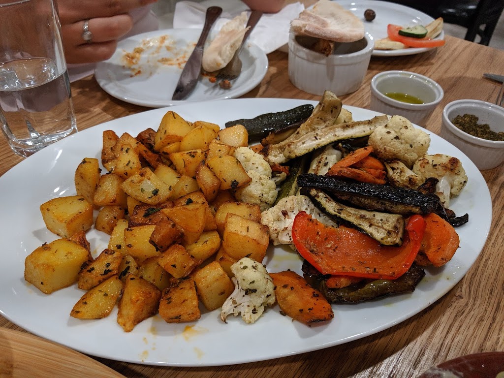 Beiteddine Lebanese Restaurant | 513 Danforth Ave, Toronto, ON M4K 1P5, Canada | Phone: (416) 406-0777