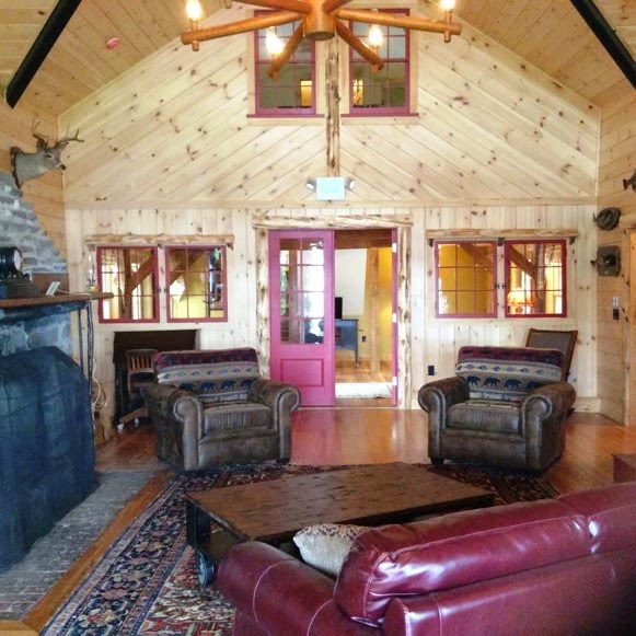 At Bear Tree | 3329 US-3, Pittsburg, NH 03592, USA | Phone: (603) 538-9995