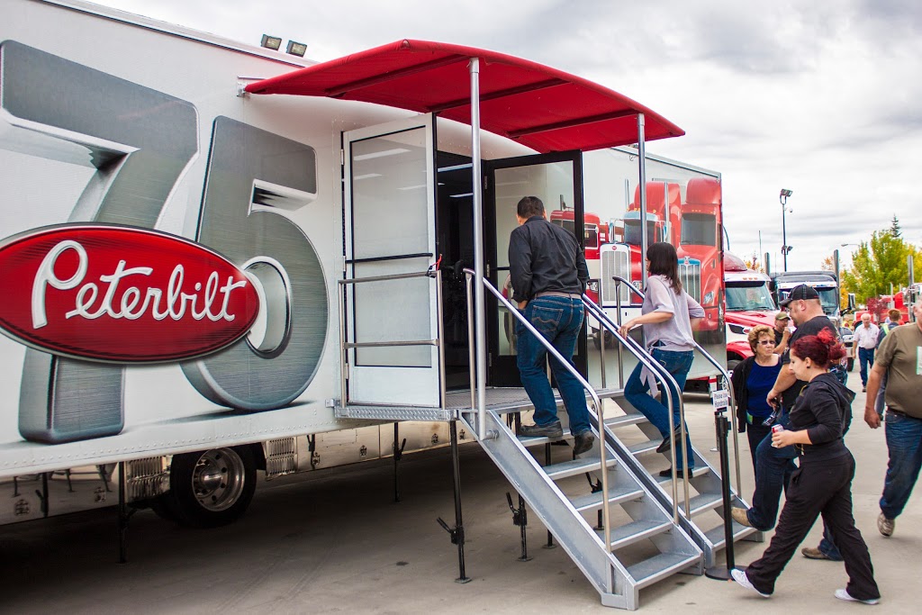 Stahl Peterbilt | 18020 118 Ave NW, Edmonton, AB T5S 2G2, Canada | Phone: (780) 483-6666