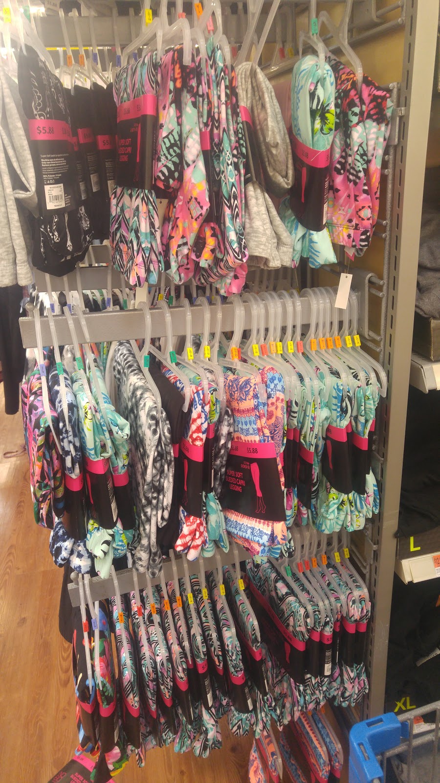 Walmart Supercenter | 4845 24th Ave, Fort Gratiot Twp, MI 48059, USA | Phone: (810) 385-7600