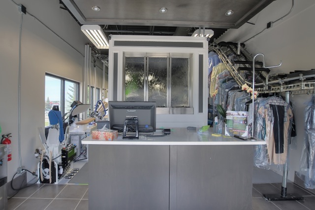 Greenway Dry Cleaners | 800 800 Broadmoor Blvd, Sherwood Park, AB T8A 4Y6, Canada | Phone: (780) 570-1131