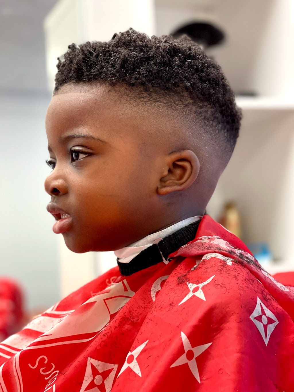 Chateau Barbershop | 158B McArthur Ave. unit 5, Ottawa, ON K1L 7E7, Canada | Phone: (613) 421-1233