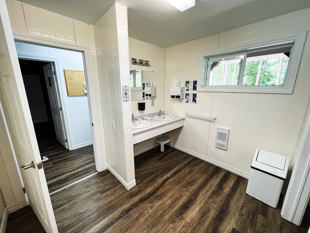 Camping McConnell | 228 McConnell Lake Road, Rapides-des-Joachims, QC J0X 3M0, Canada | Phone: (613) 281-3537