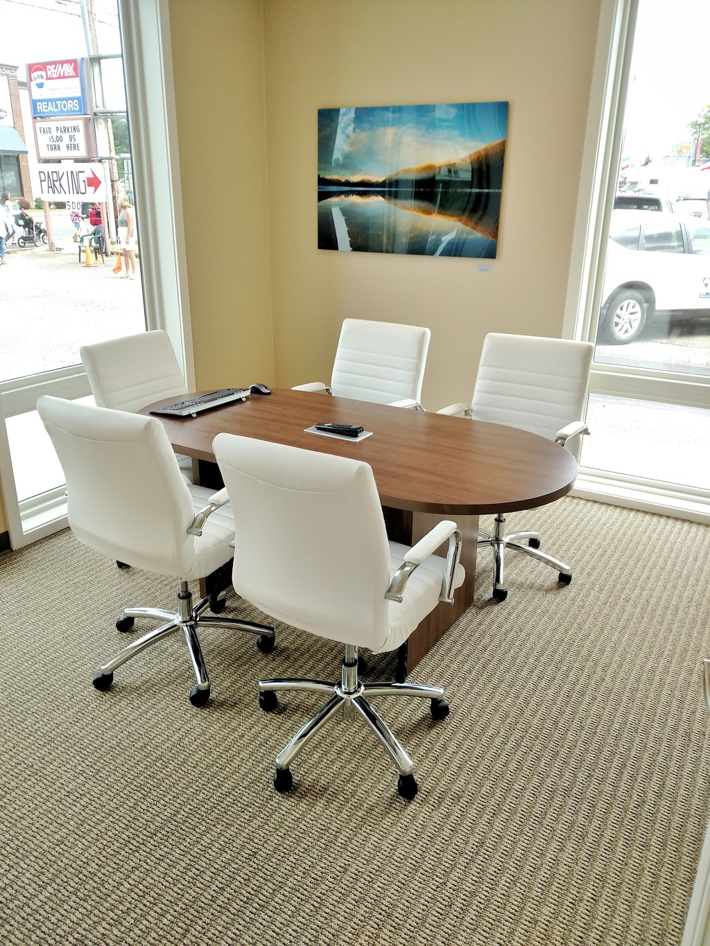 Re/Max Lynden | 1841 Front St, Lynden, WA 98264, USA | Phone: (360) 354-0202