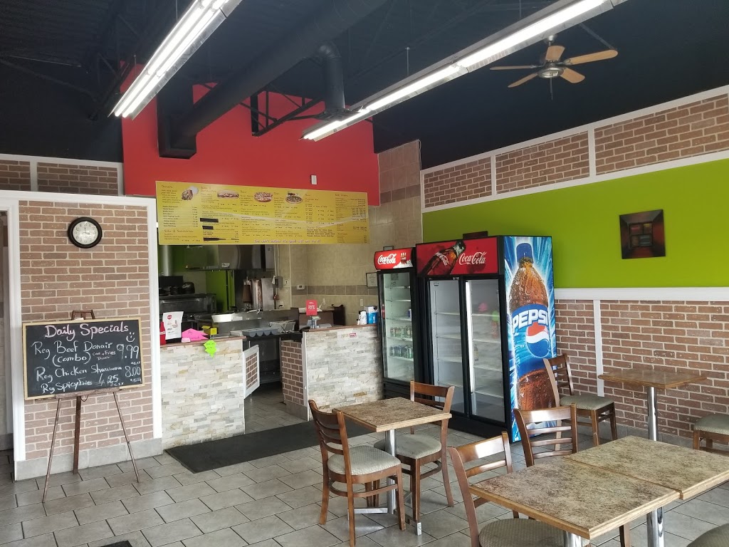 Yellowhead Donair and Pizza | 8-14220 Yellowhead Hwy, Edmonton, AB T5L 3C2, Canada | Phone: (780) 488-8832