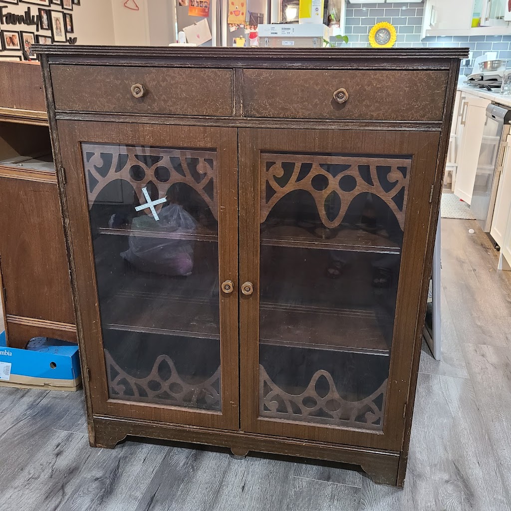 Distressed & Impressed | 27562 48 Ave, Langley, BC V4W 1S1, Canada | Phone: (778) 982-0956