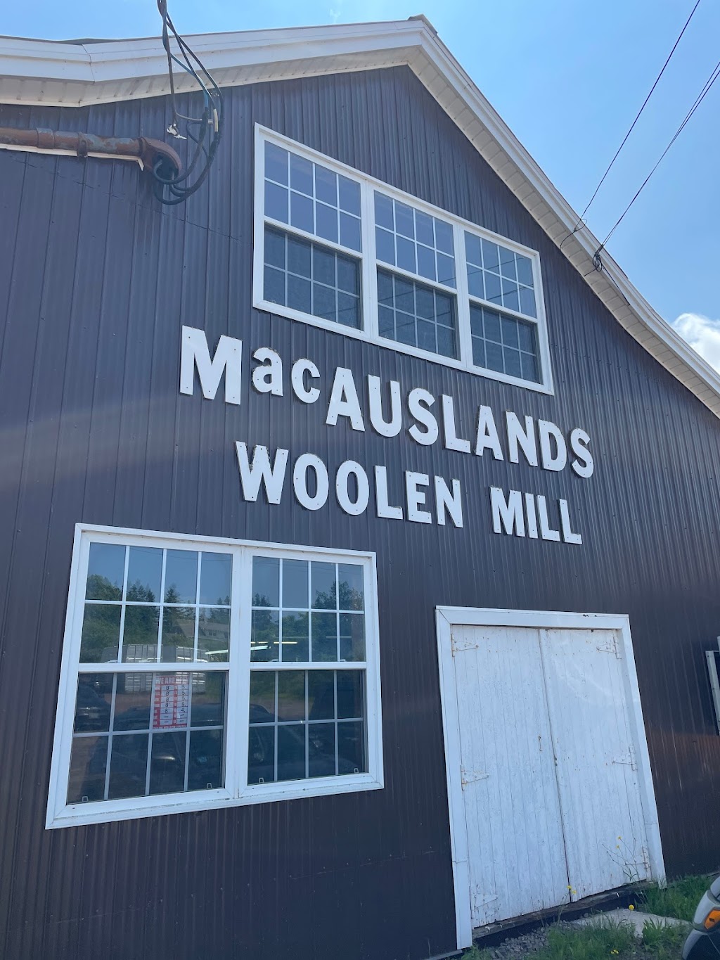 MacAuslands Woollen Mills | 38317 PE-2, Bloomfield, PE C0B 1E0, Canada | Phone: (902) 859-3005