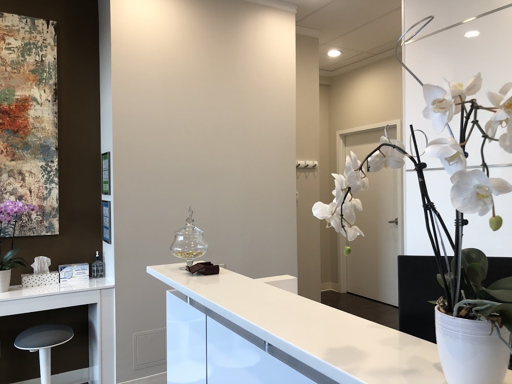 Rogers Road Dental | 479A Rogers Rd, Toronto, ON M6M 0B3, Canada | Phone: (416) 901-5990