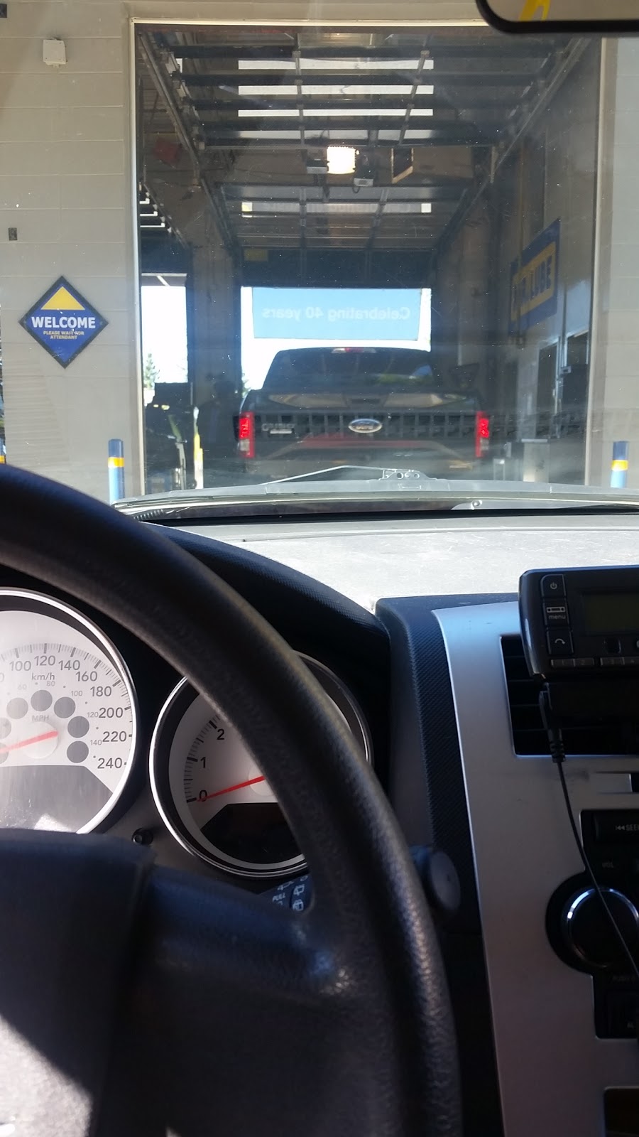 Mr. Lube | 1976 St Joseph Blvd, Orléans, ON K1C 1E4, Canada | Phone: (613) 841-6132