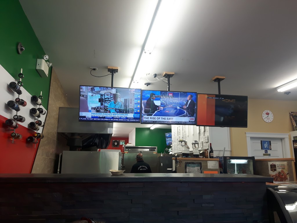 Crazy Weasel Restaurant | 2751 Nova Scotia Trunk 7, Lake Echo, NS B3E 1A3, Canada | Phone: (902) 829-2222