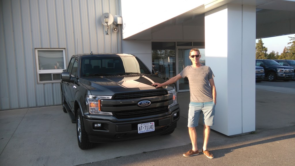 Leslie Motors Ltd | 1447 Yonge St S, Walkerton, ON N0G 2V0, Canada | Phone: (833) 357-3460