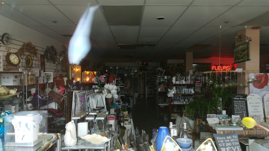 fleuriste st-françois | 600 Montée du Moulin, Laval, QC H7A 3B7, Canada | Phone: (450) 665-1515