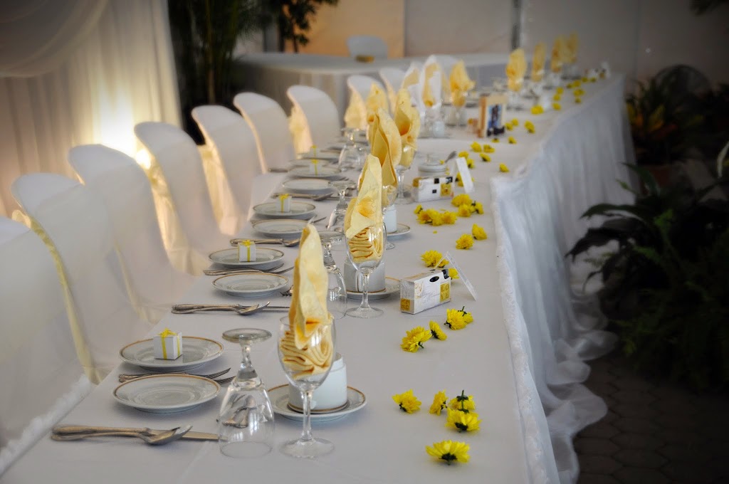 4 Seasons Country Club | RR #5 Concession 8 #1900, Claremont, ON L1Y 1A2, Canada | Phone: (905) 649-2436