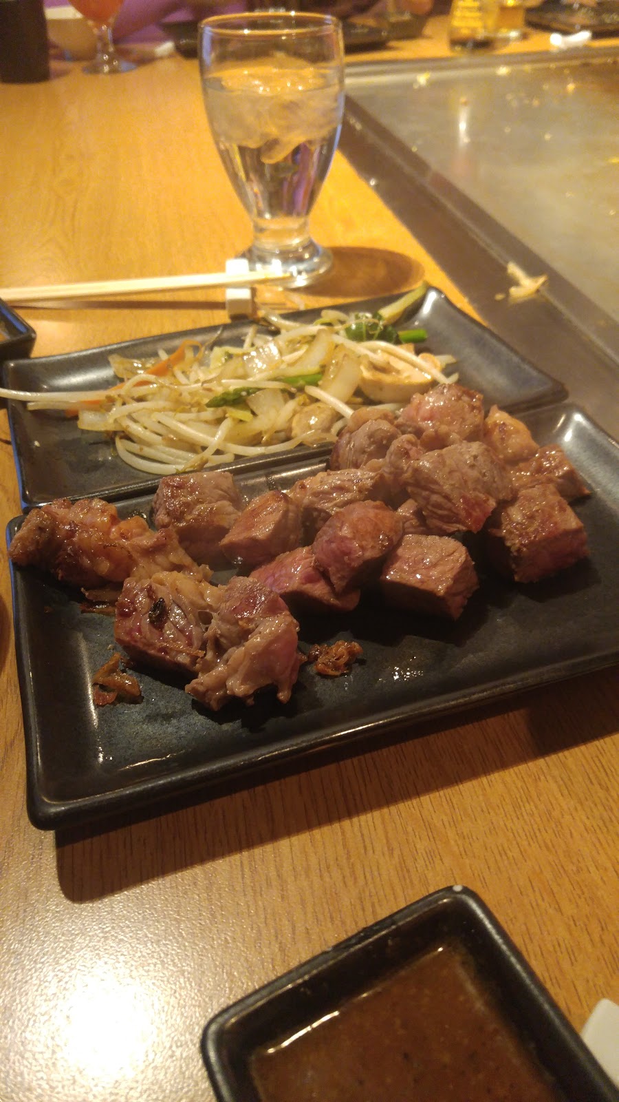 Teppanyaki Japanese Steak House | 736 Victoria Ave, Regina, SK S4N 0R3, Canada | Phone: (306) 359-0099