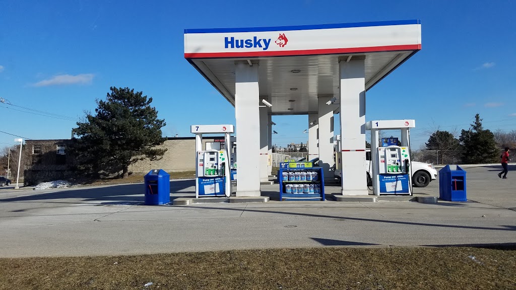 HUSKY | 3011 King St E, Kitchener, ON N2A 1B1, Canada | Phone: (519) 896-4757