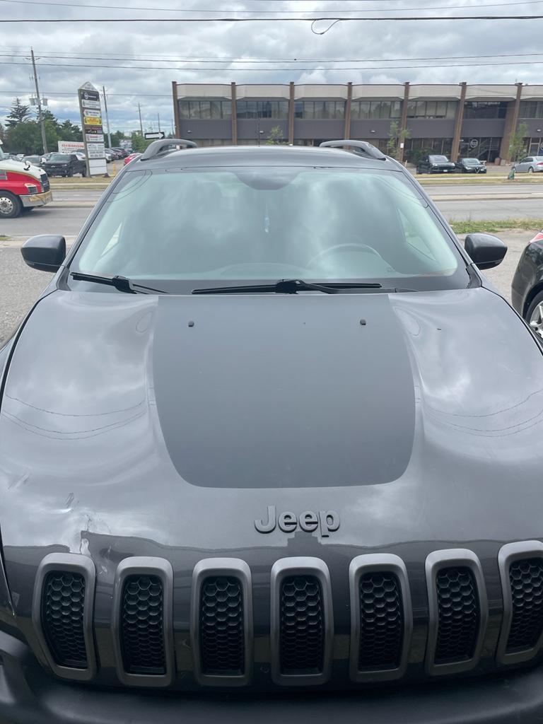 Zuzu Auto Glass | 286 Kerrybrook Dr, Richmond Hill, ON L4C 3R1, Canada | Phone: (844) 844-9898