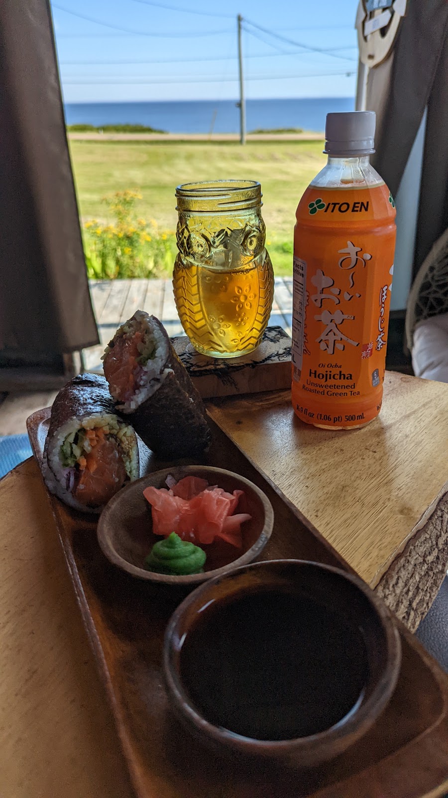 Hojos Sushi Burrito | 6 Prince St, Charlottetown, PE C1A 4P5, Canada | Phone: (902) 620-8668