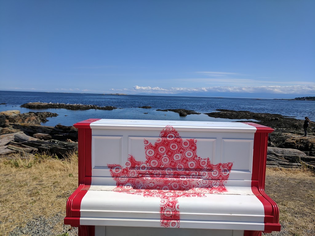 Uplands Park | 3040 Beach Dr, Victoria, BC V8R 6K7, Canada | Phone: (250) 598-3311